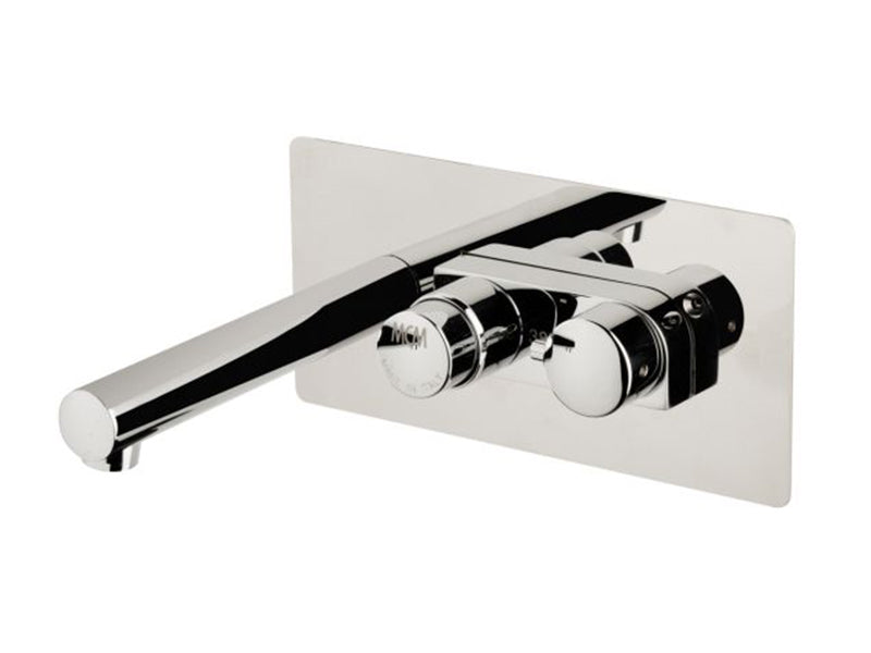 Self Closing Mixer with Fixed Spout